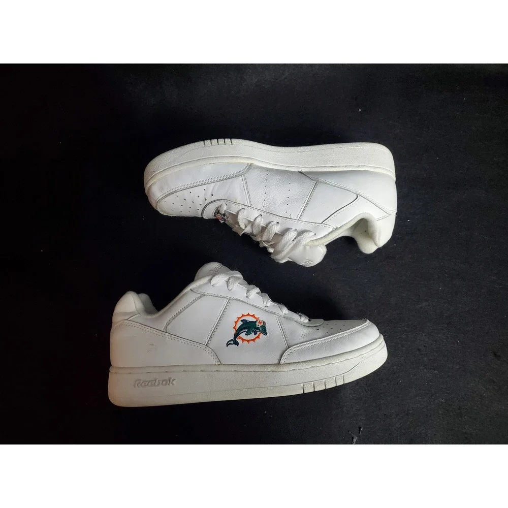 Reebok Miami Dolphins NFL White Leather Low Top Sneakers Womens 8.5 RB 607 KTS
